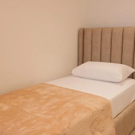 Horizont Premium Aparthotel 3*