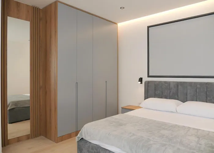 Horizont Premium 아파트호텔 3*